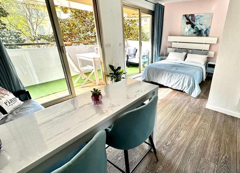 Apartamento Butterfly-Palais Des Festival-Center-Quiet-Ac-Wi Fi Parking Cannes Exterior foto