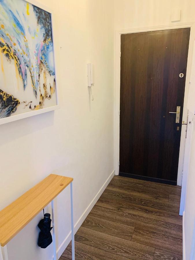 Apartamento Butterfly-Palais Des Festival-Center-Quiet-Ac-Wi Fi Parking Cannes Exterior foto